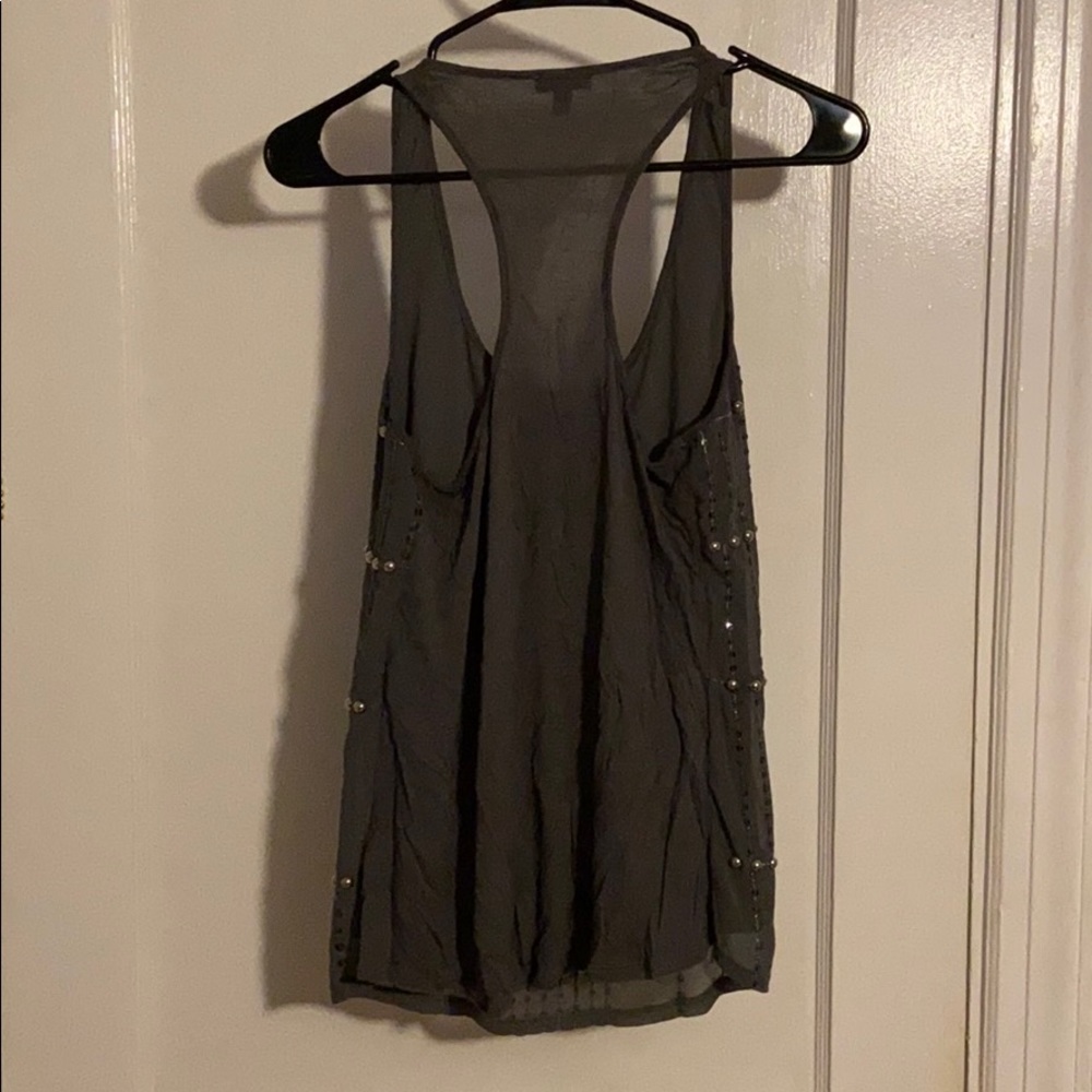 Express Beaded Tanktop - Picture 2 of 4